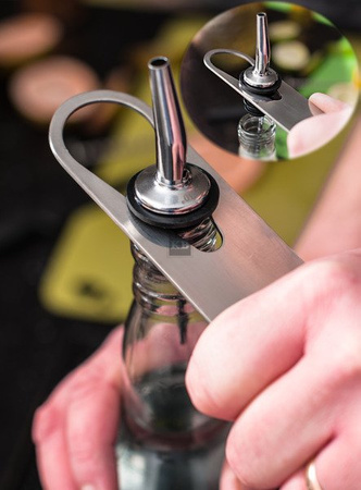 Otwieracz do butelek stalowy V, stal nierdzewna