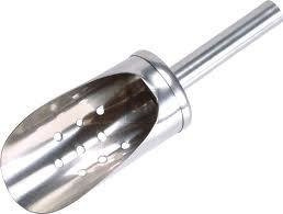 Szufelka do lodu kruszonego dziurkowana metalowa